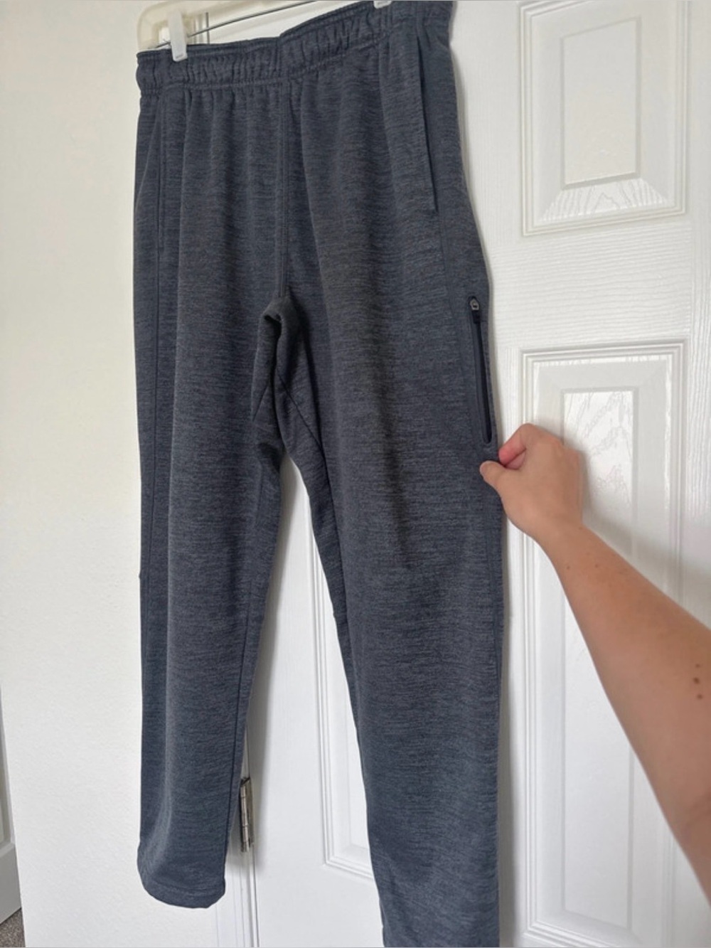 And1 Men’s Dark Gray Sweatpants